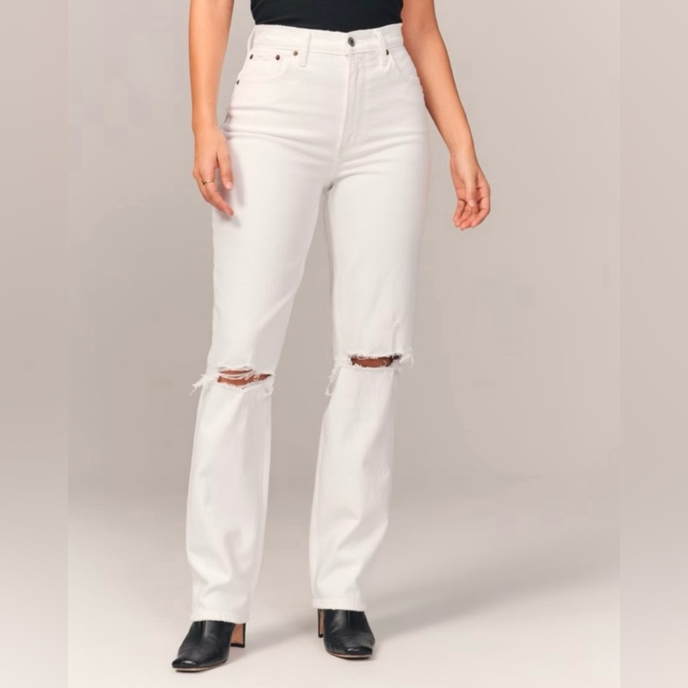 A&F Curve Love 90s Straight Jeans